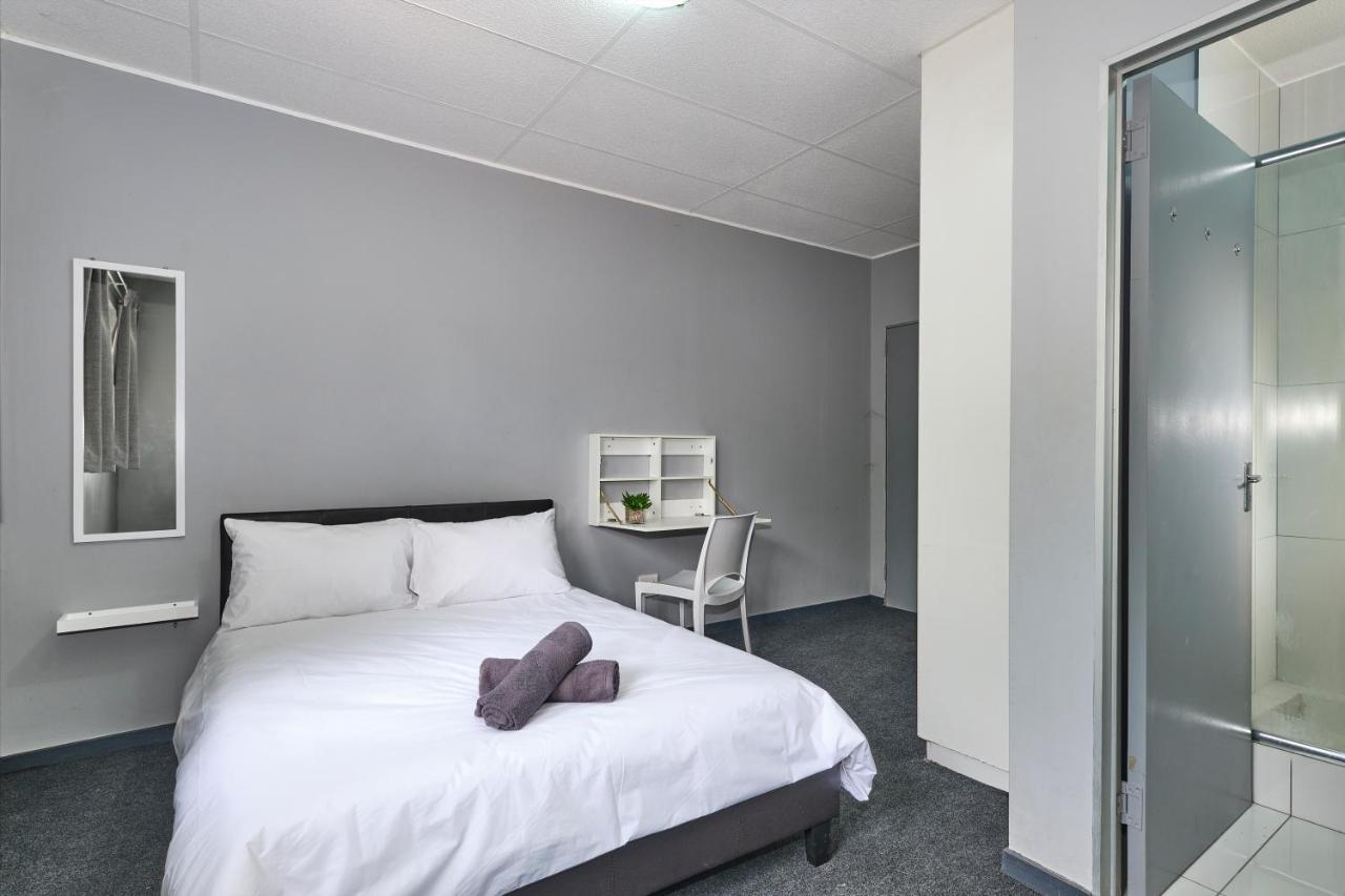 Inn & Out Sandton Γιοχάνεσμπουργκ Εξωτερικό φωτογραφία