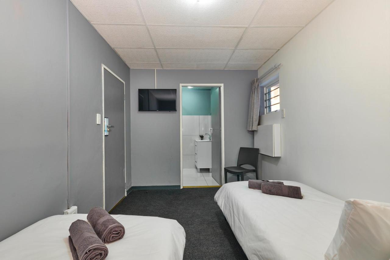 Inn & Out Sandton Γιοχάνεσμπουργκ Εξωτερικό φωτογραφία