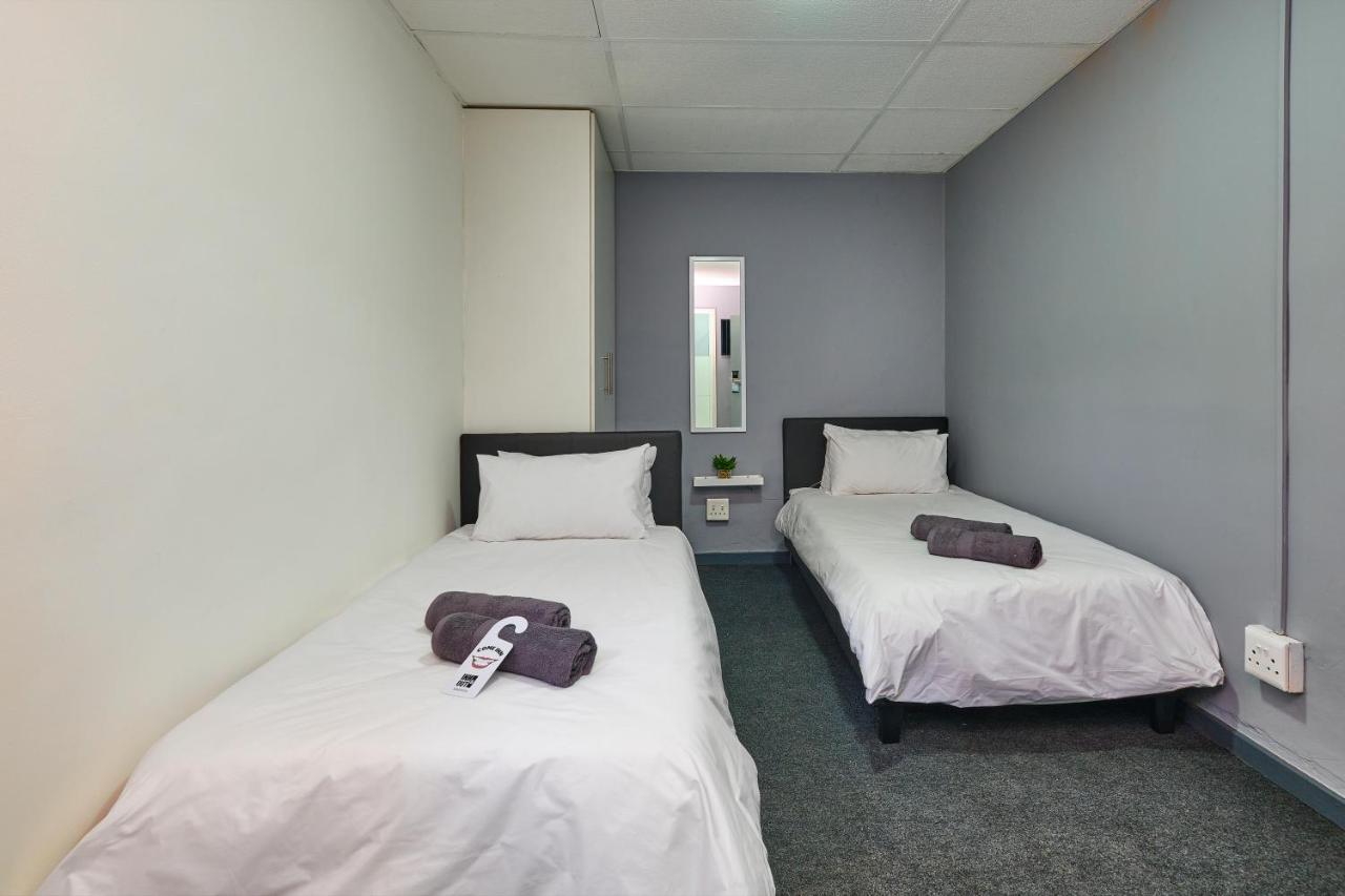 Inn & Out Sandton Γιοχάνεσμπουργκ Εξωτερικό φωτογραφία